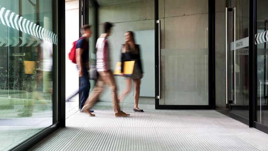 MAÎTRISE BELGE DES TAPIS D’ENTRÉE