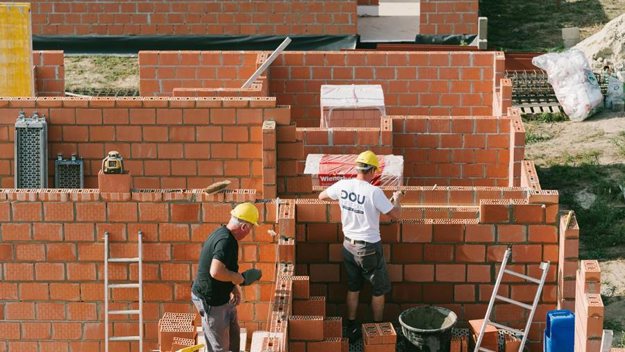 Énorme augmentation des travailleurs et indépendants dans la construction