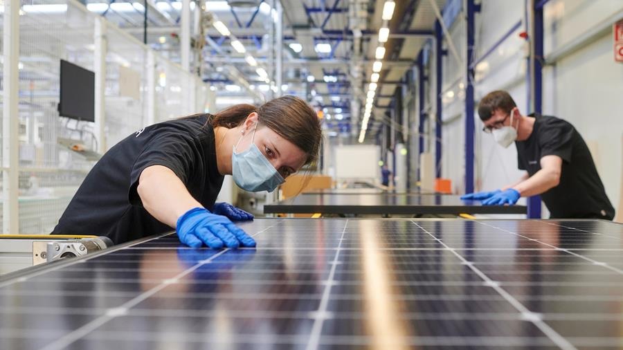Meyer Burger: le renouveau de l'industrie photovoltaïque européenne