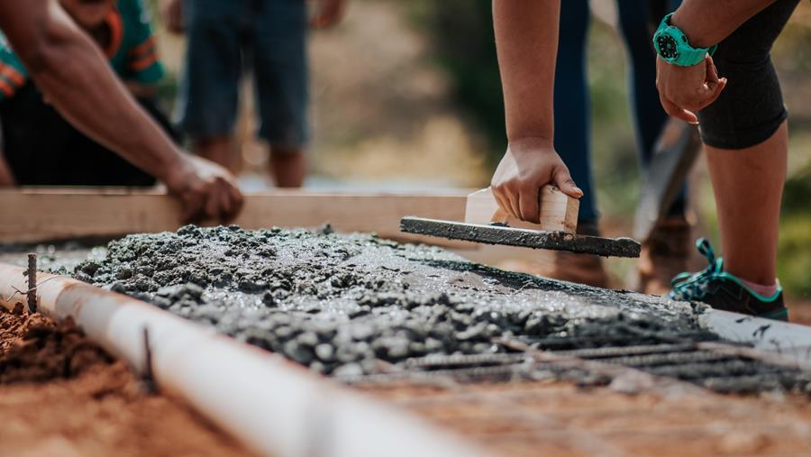 L'apprentissage en alternance à 100% rend l'enseignement de la construction moins cher