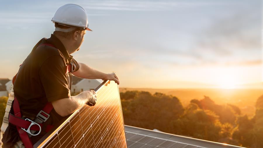Benut het volledige potentieel van zonne-energie met overdimensionering!