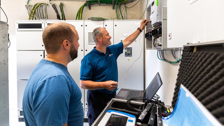 Fluvius sluit innovatief (werf)batterijsysteem aan op het net