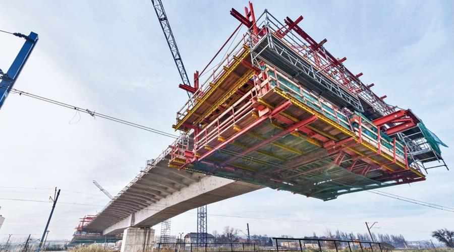 Bekisting voor tunnels en bruggen