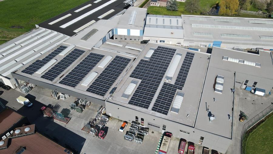 Timmerman: 77 Jaar Innovatie en Kwaliteit in Schrijnwerk