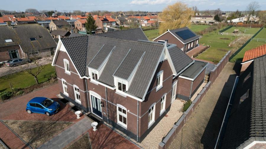 Nouveau bâtiment de caractère classique