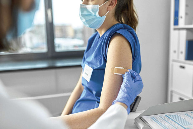 Snel boostervaccinatie voor het zorgpersoneel 