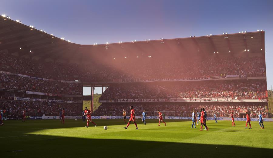 Voetbalwedstrijden op recept tegen depressie