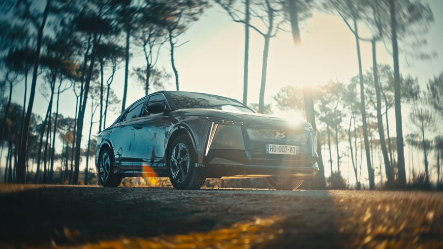 DS N°8 prouve 750 km d’autonomie électrique