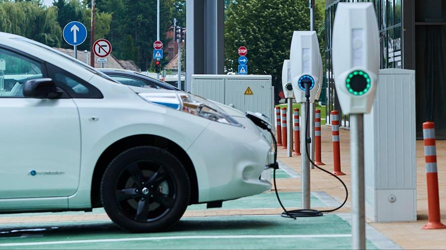 Groeiende afzetmarkt voor de installatie van laadstations