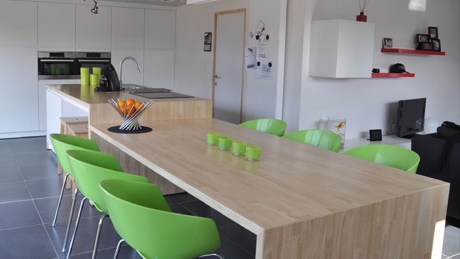 RUBBERHOUT CORRECT BEWERKEN
