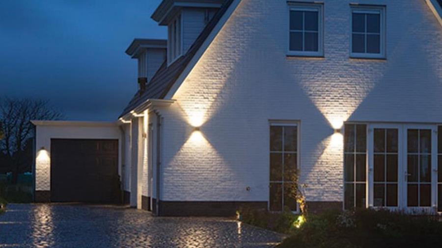 Eclairage de base, d'accentuation ou d'ambiance dans le jardin?